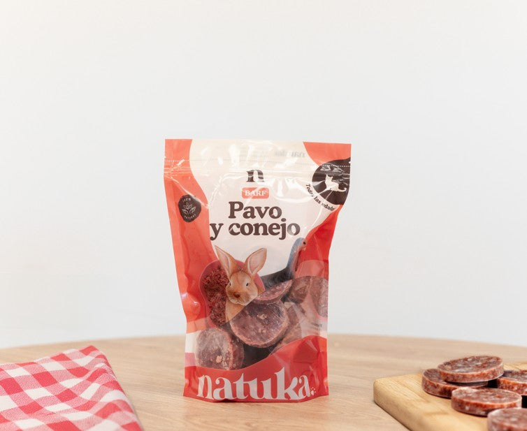 Natuka Menú gato de pavo y conejo 900g