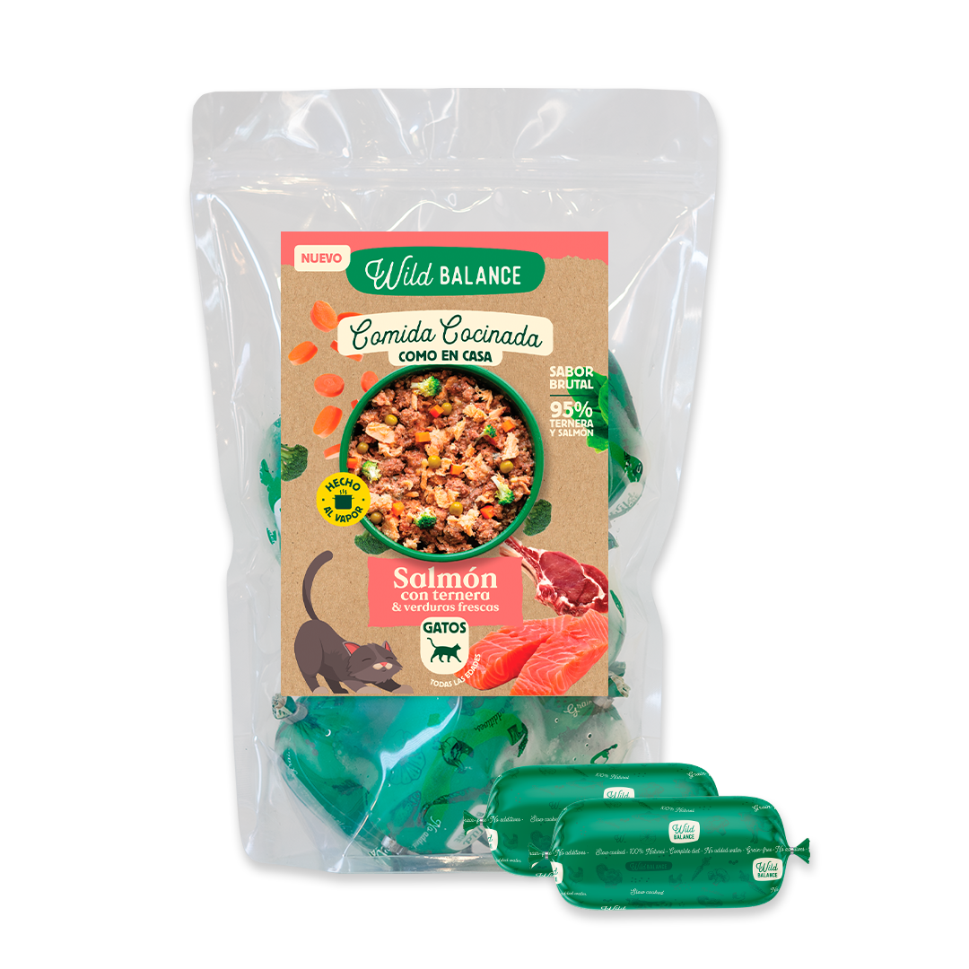 Wildbalance: Comida cocinada de ternera y salmón para gatos